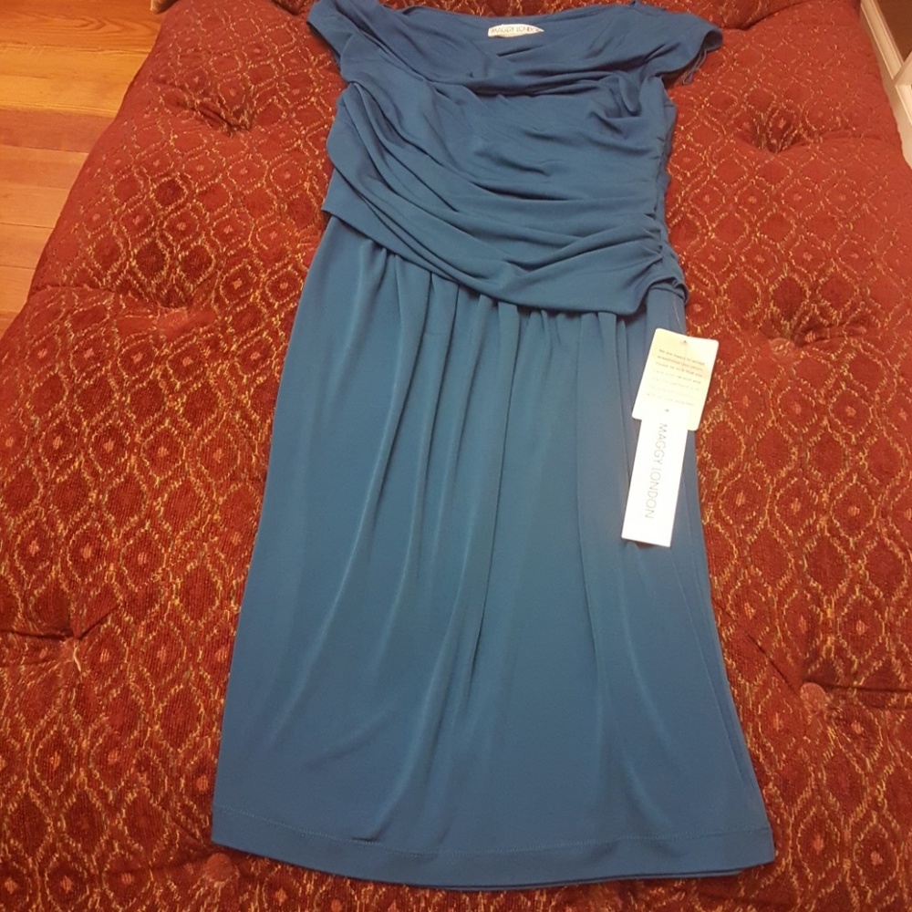 Maggie London Women's  teal dress